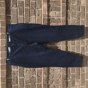 NWOT DKNY Dark Wash Jeans Jegging Size 24